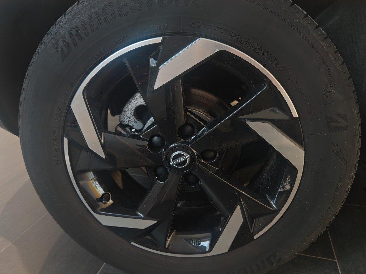 Nissan Juke 1.0 dig-t N-Connecta 114cv dct