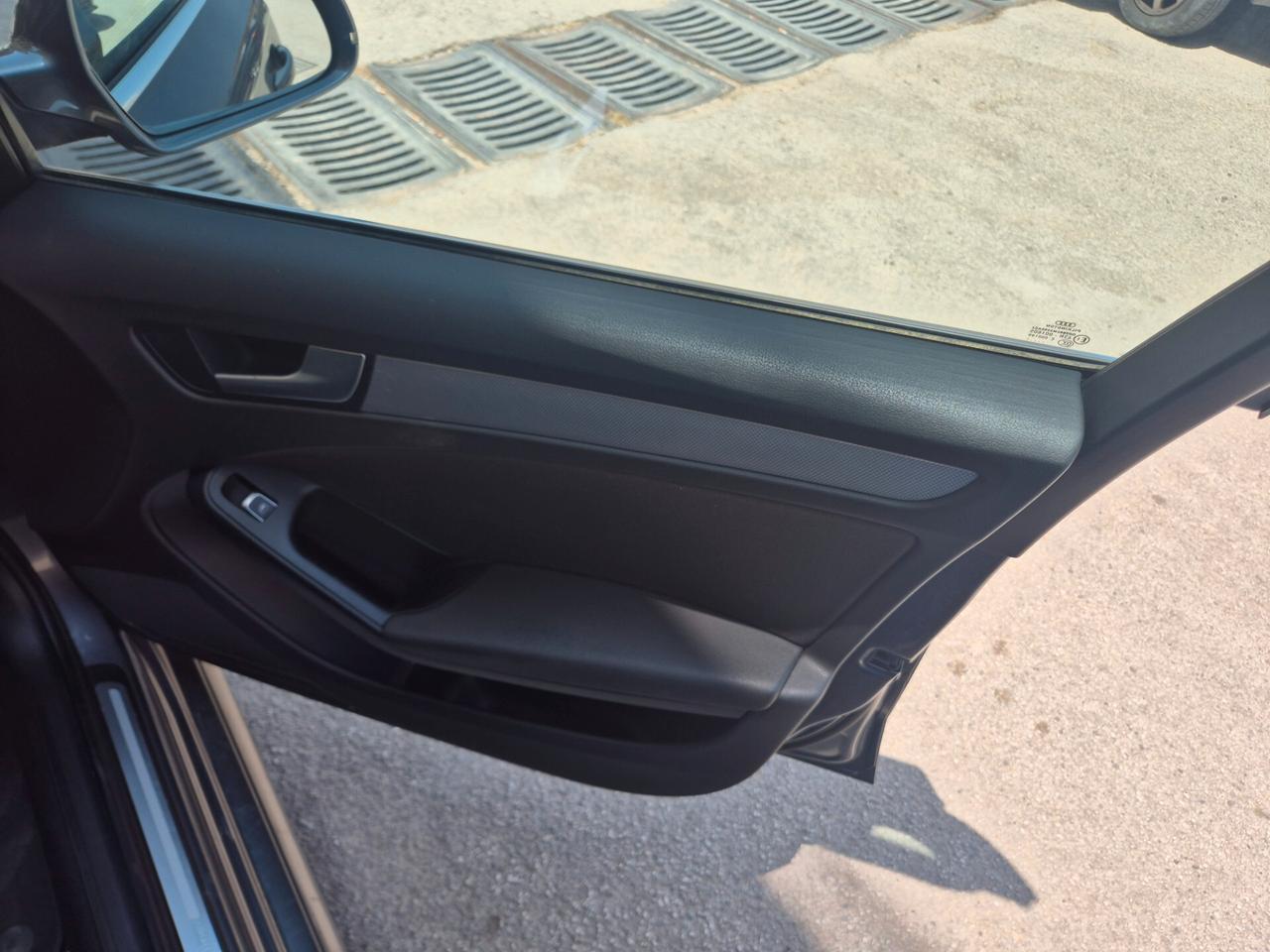 AUDI A4 2.0 TDI 150 CV S LINE ANNO 2015 KM CERTIF