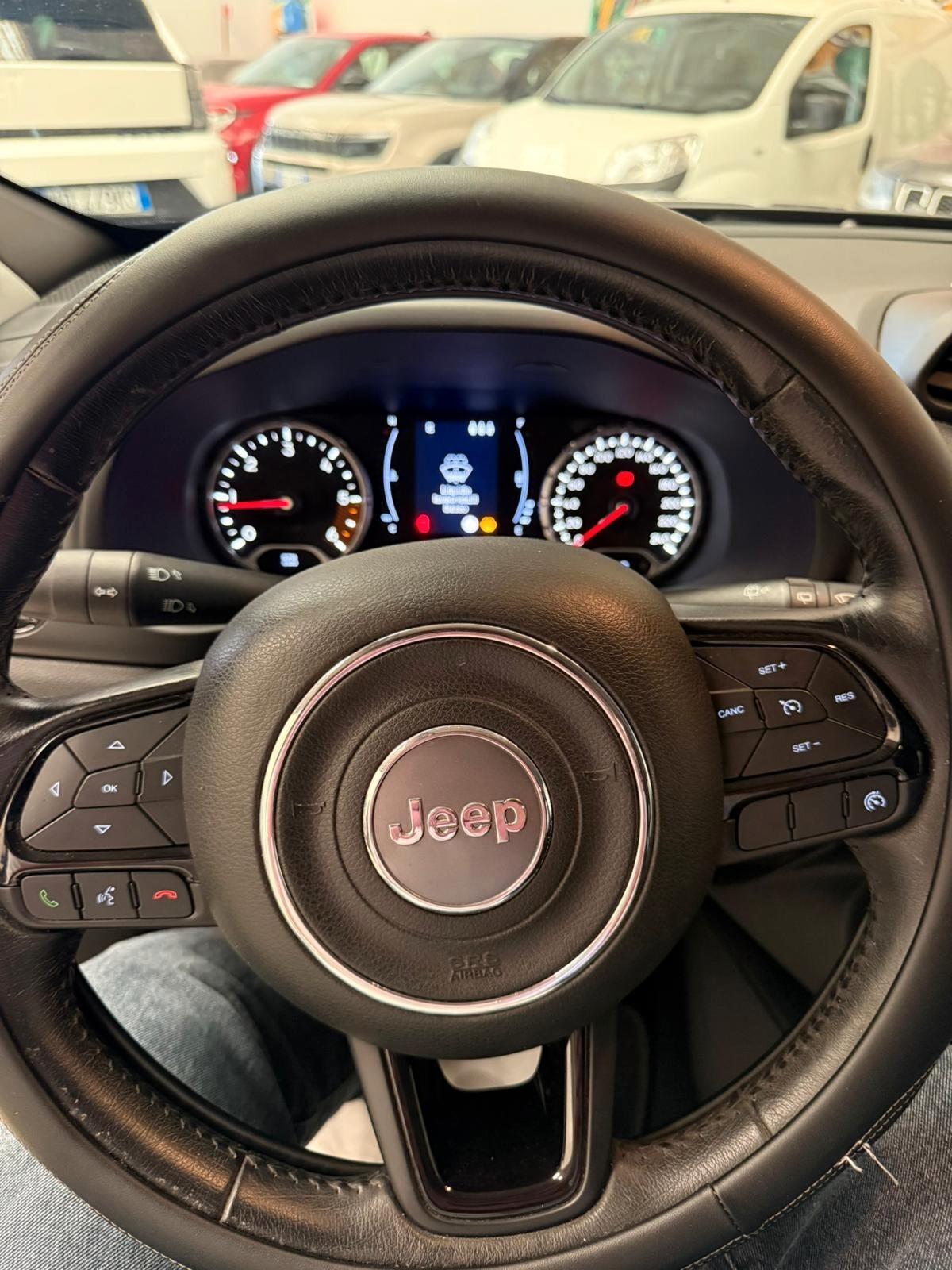 Jeep Renegade 1.6 Mjt DDCT 120 CV Night Eagle