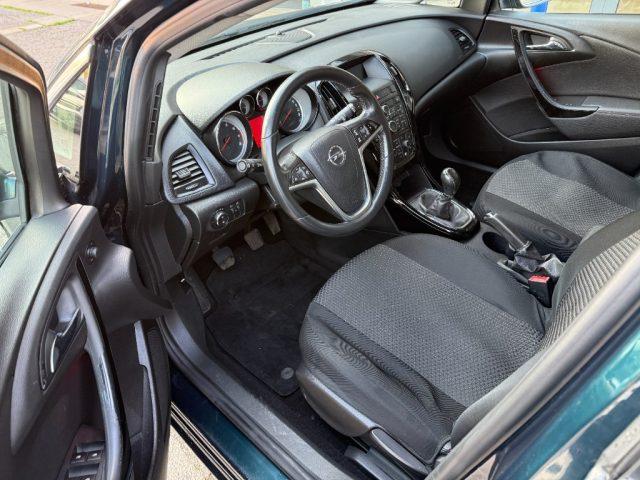 OPEL Astra 1.4 Turbo 140CV Sports Tourer GPL Tech Cosmo