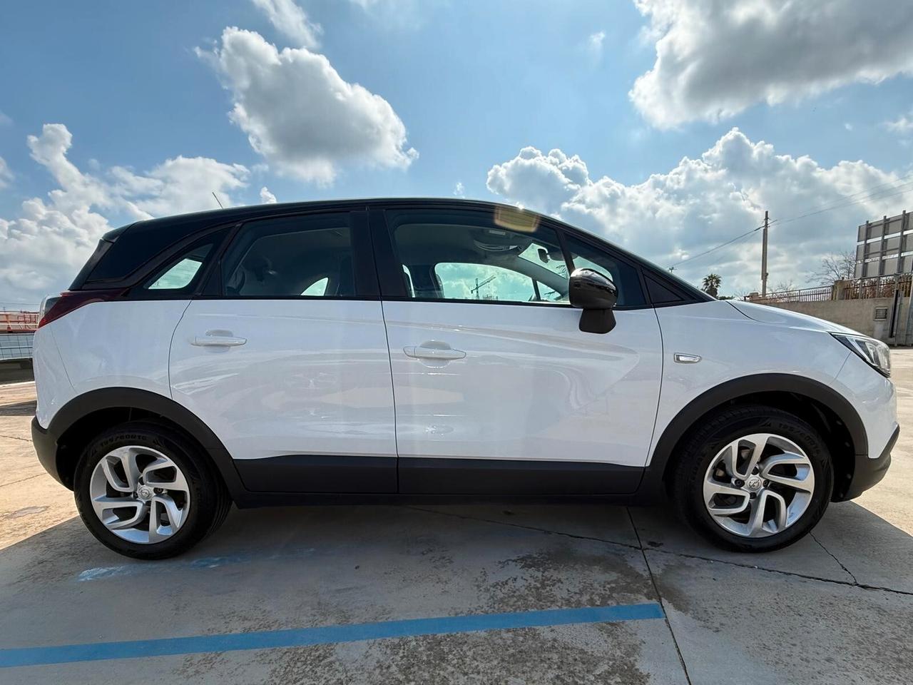 OPEL CROSSLAND ADVANCE 1.2 - KM 38.000 - AZIENDALE