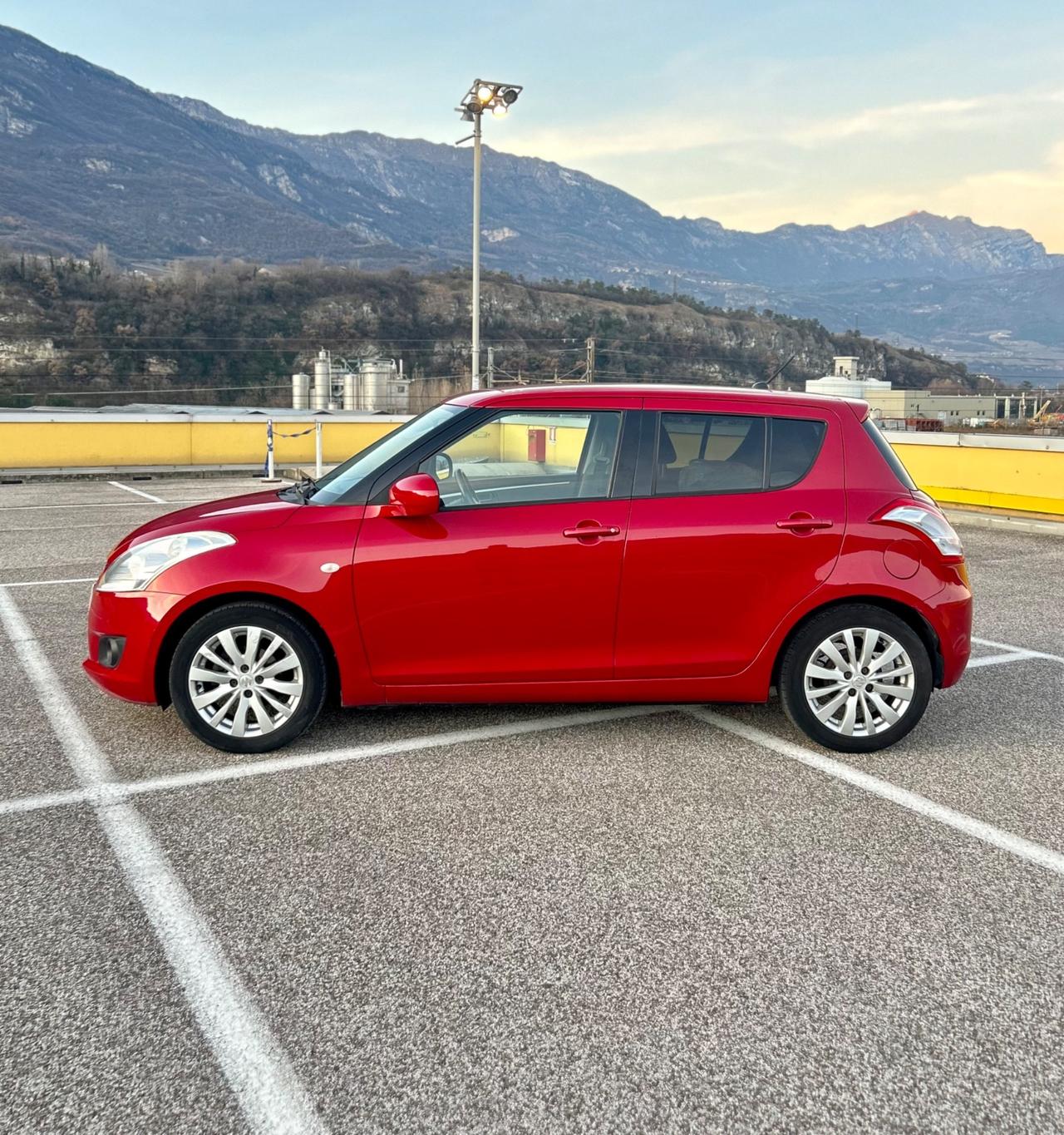 Suzuki Swift 5p GL Top Red Edition Neopatentati