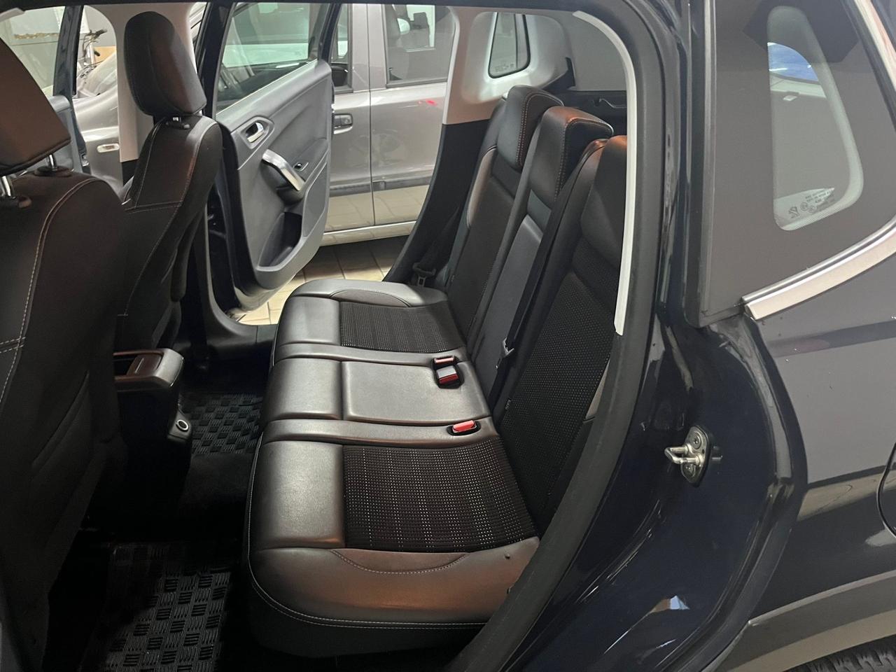 Peugeot 2008 BlueHDi 100 GT Line 2017