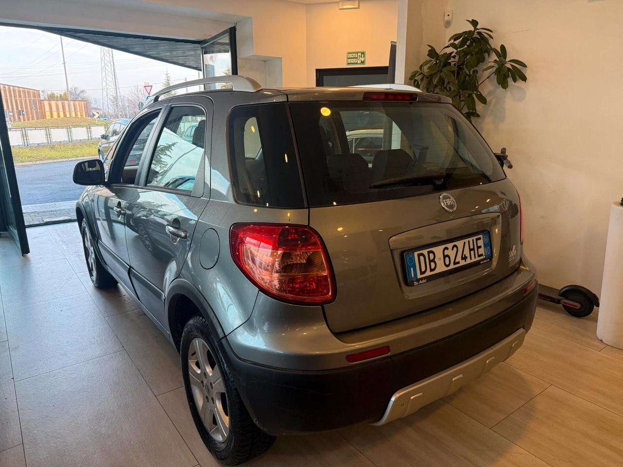 Fiat Sedici 4x4 solo 64000 KM