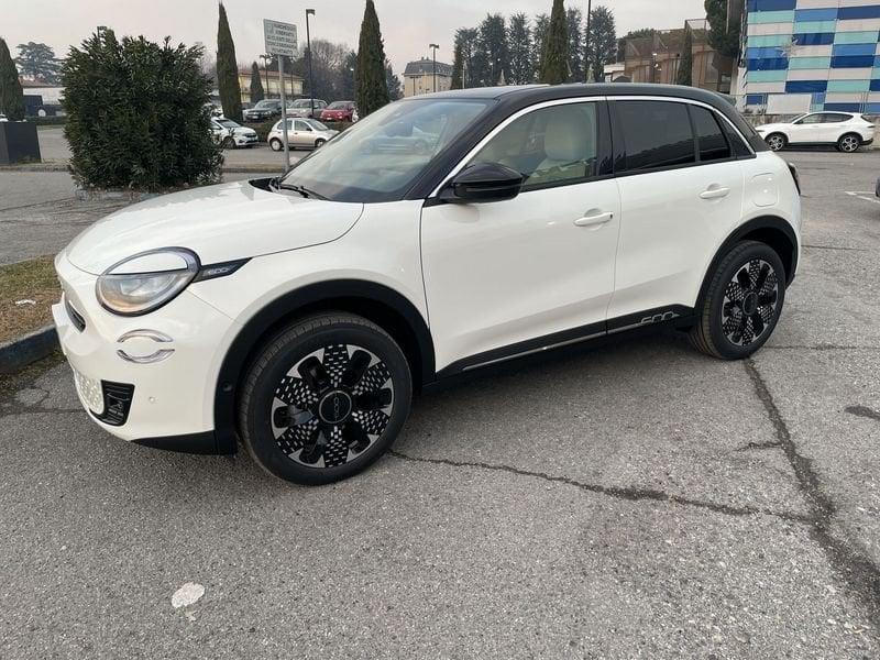 FIAT 600 600 Hybrid 110 CV DCT MHEV La Prima