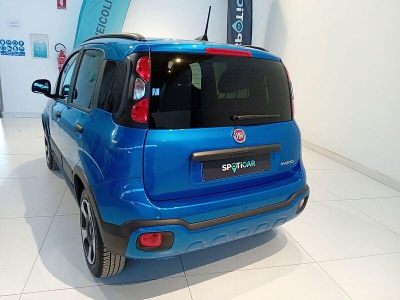 FIAT Panda 1.0 FireFly S&S Hybrid City Cross