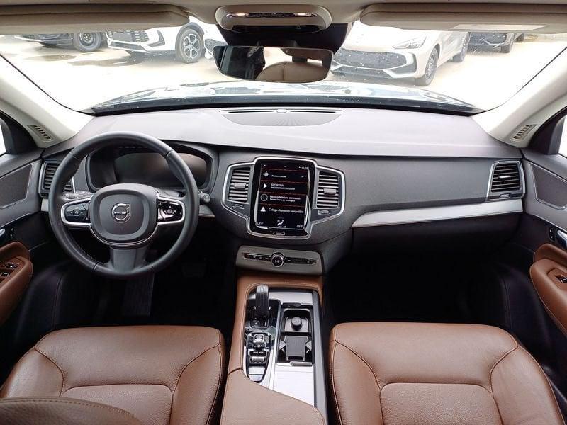 Volvo XC90 2.0 b5 Momentum awd geartronic my20