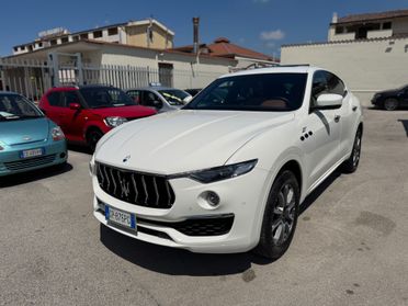 Maserati Levante 2.0 mhev GT 330cv auto