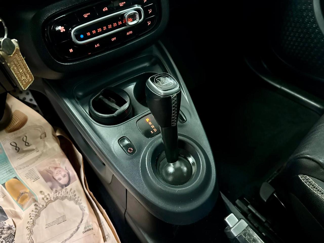 Smart ForFour 1.0 71cv GPL Twinamic Brabus 2017