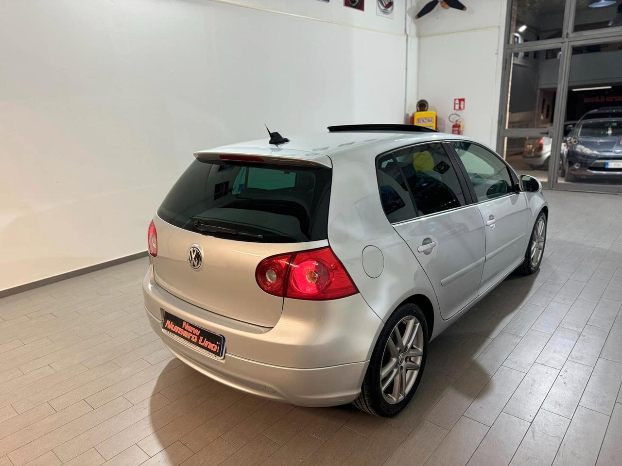 Volkswagen Golf 5serie 1.9 TDI 105cv 6 marce GTsport 2008