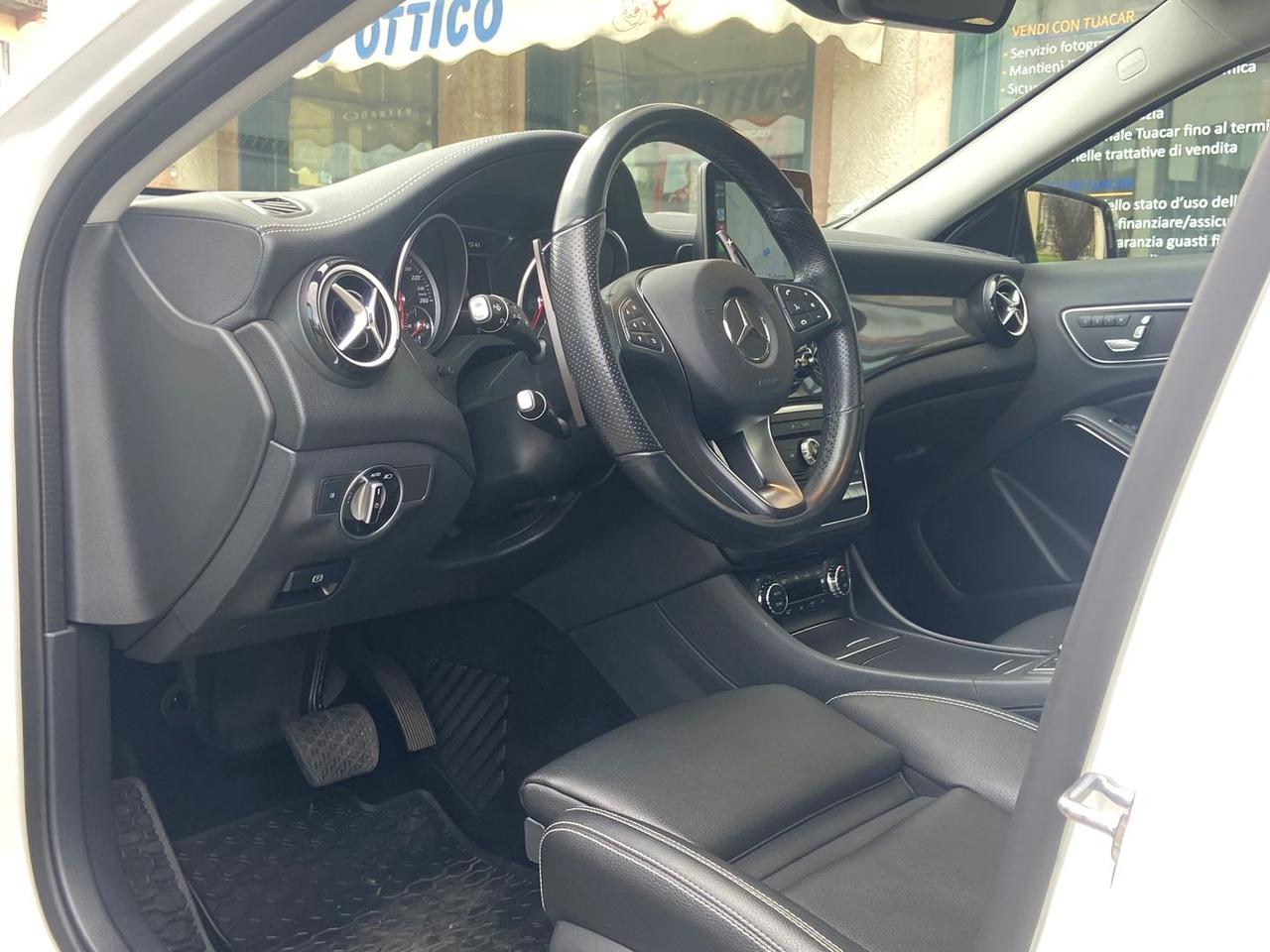 Mercedes-Benz GLA 220 GLA-Class GLA 220 D Premium