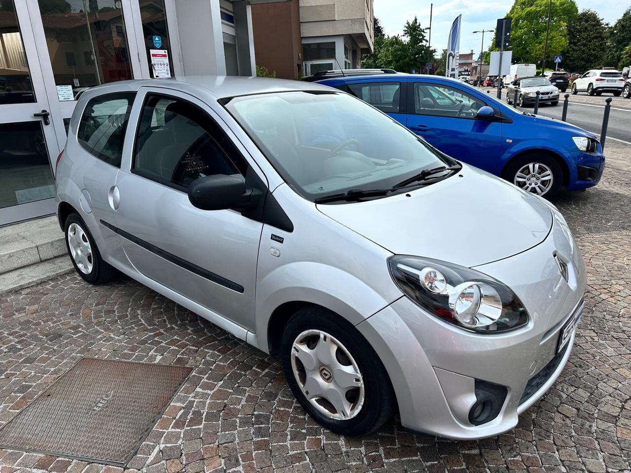 Renault Twingo 1.2Bz 75Cv - Neopatentati