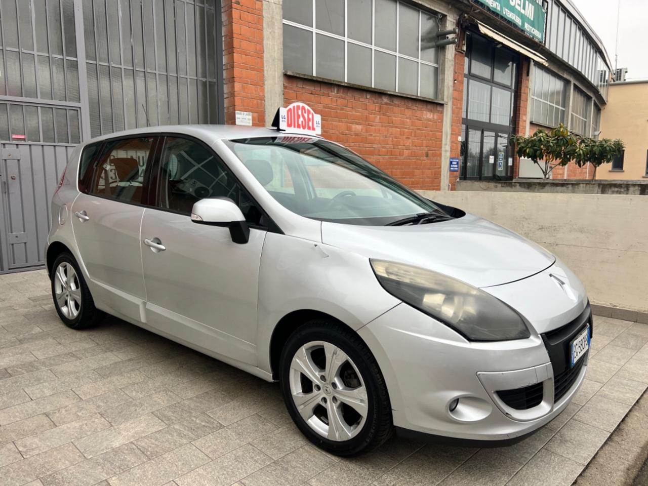 Renault Scenic Scénic X-Mod 1.5 dCi 110CV Dynamique