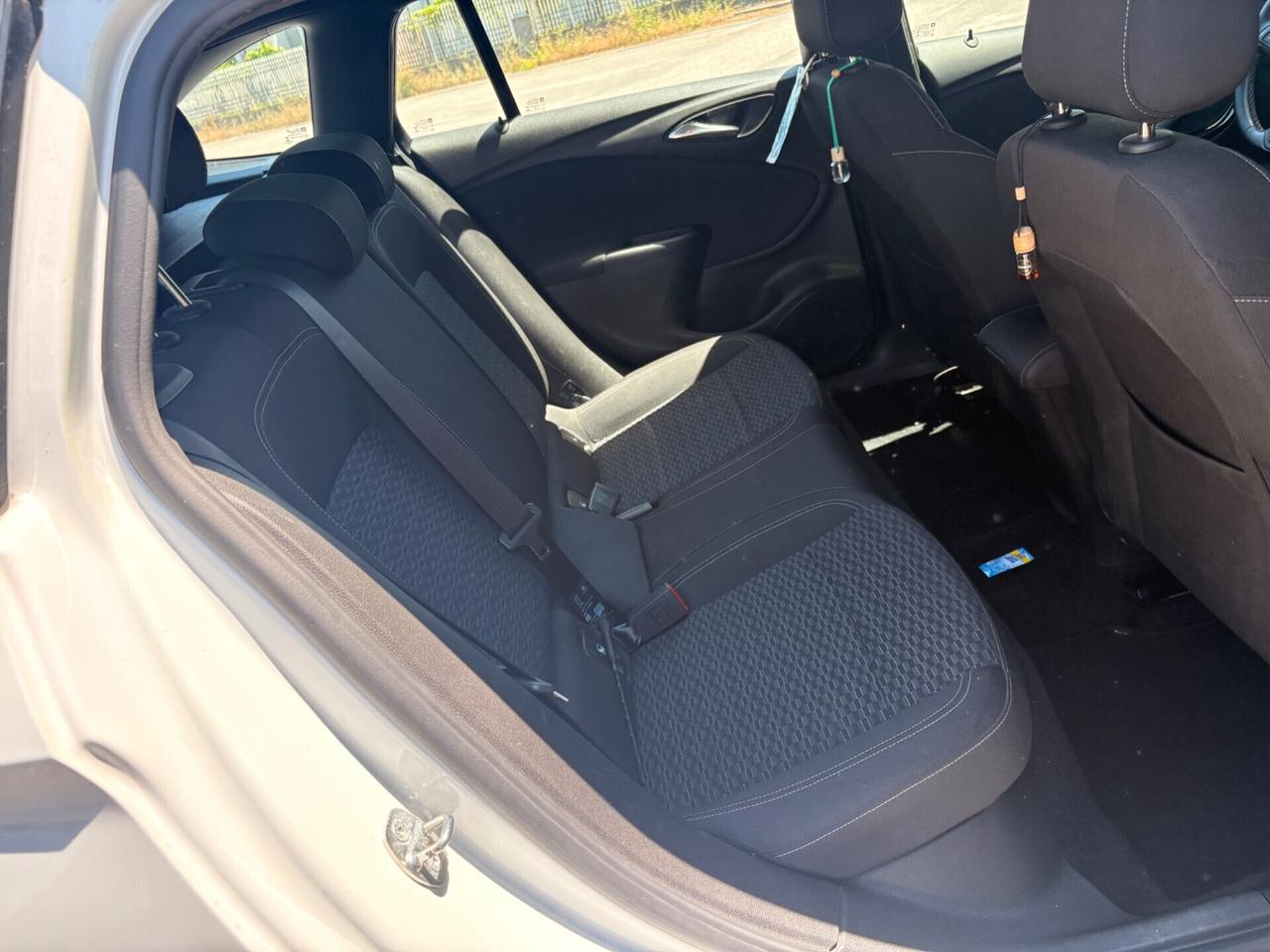 Opel Astra 1.6 CDTi 110CV Start&Stop Sports Tourer Business