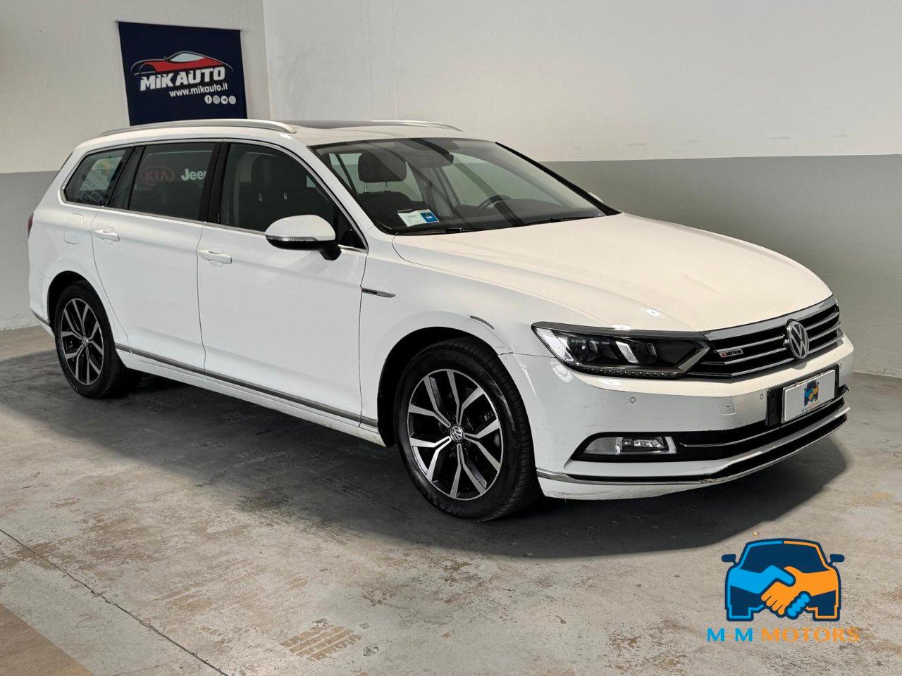 Volkswagen Passat Variant 2.0 tdi Highline 4motion 150cv UNICOPRO TAGLIANDI VW