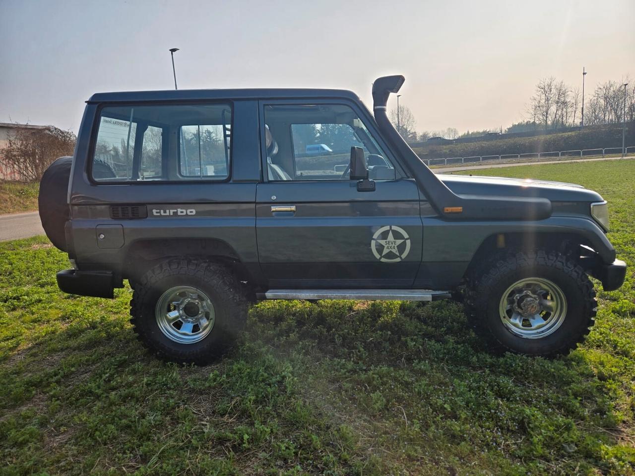 Toyota Land Cruiser II 2.4 turbodiesel SW LJ70 "CINESINO"