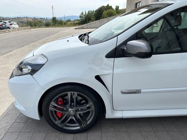 Renault Clio 3p 2.0 16v RS 203cv