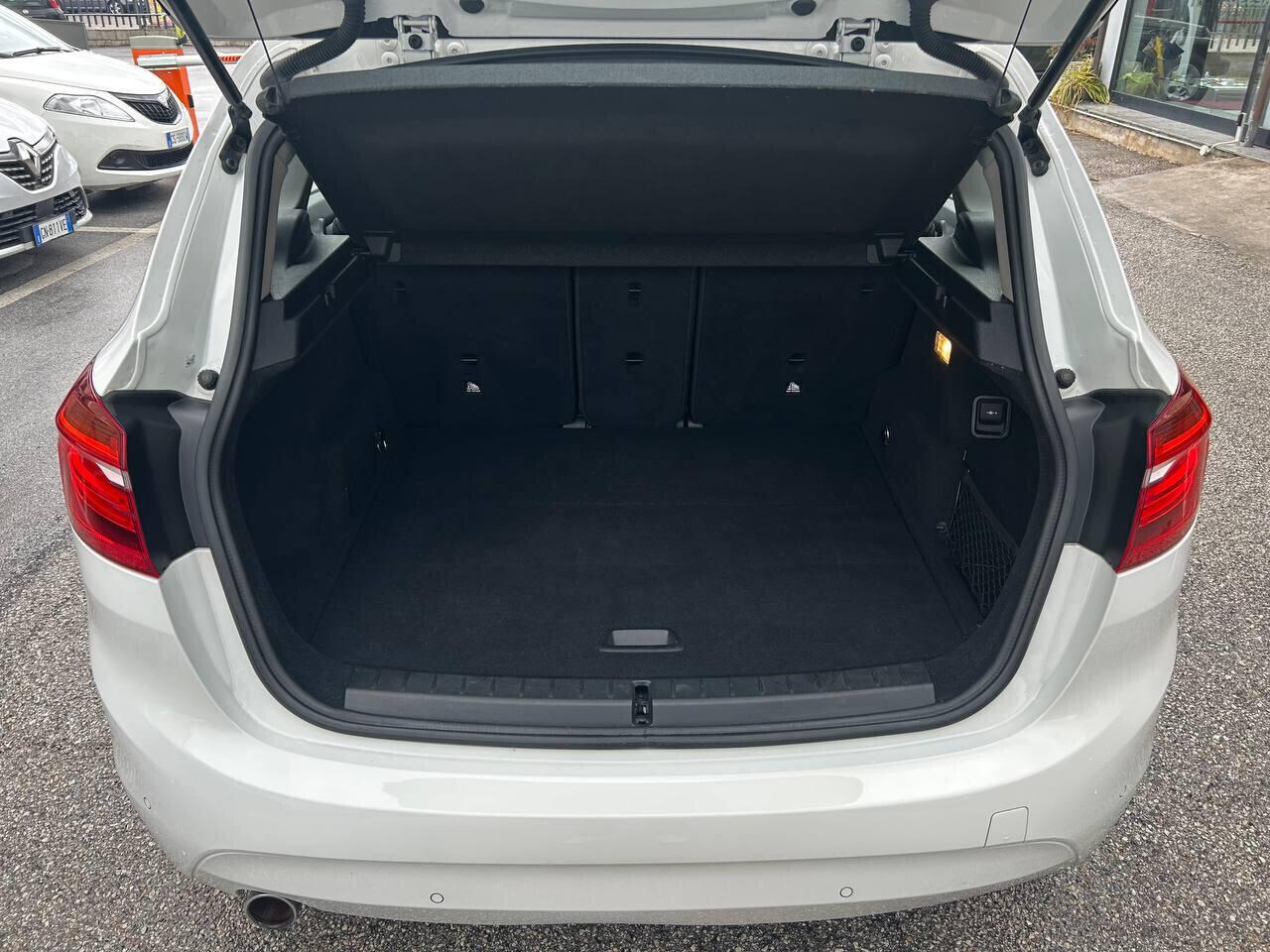 Bmw 216 218d Active Tourer Advantage