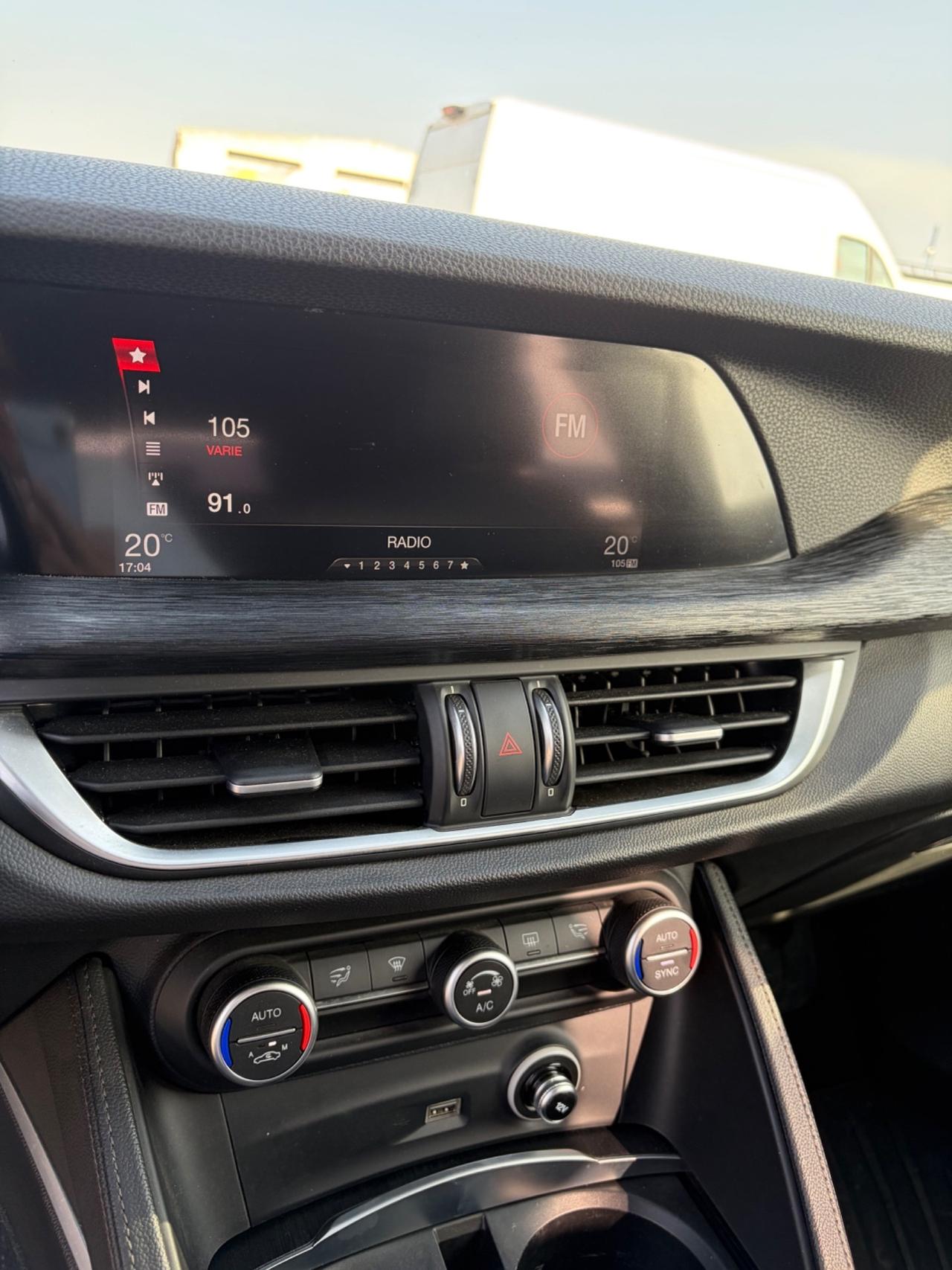 Alfa Romeo Stelvio 190 CV AT8 Q4 Executive