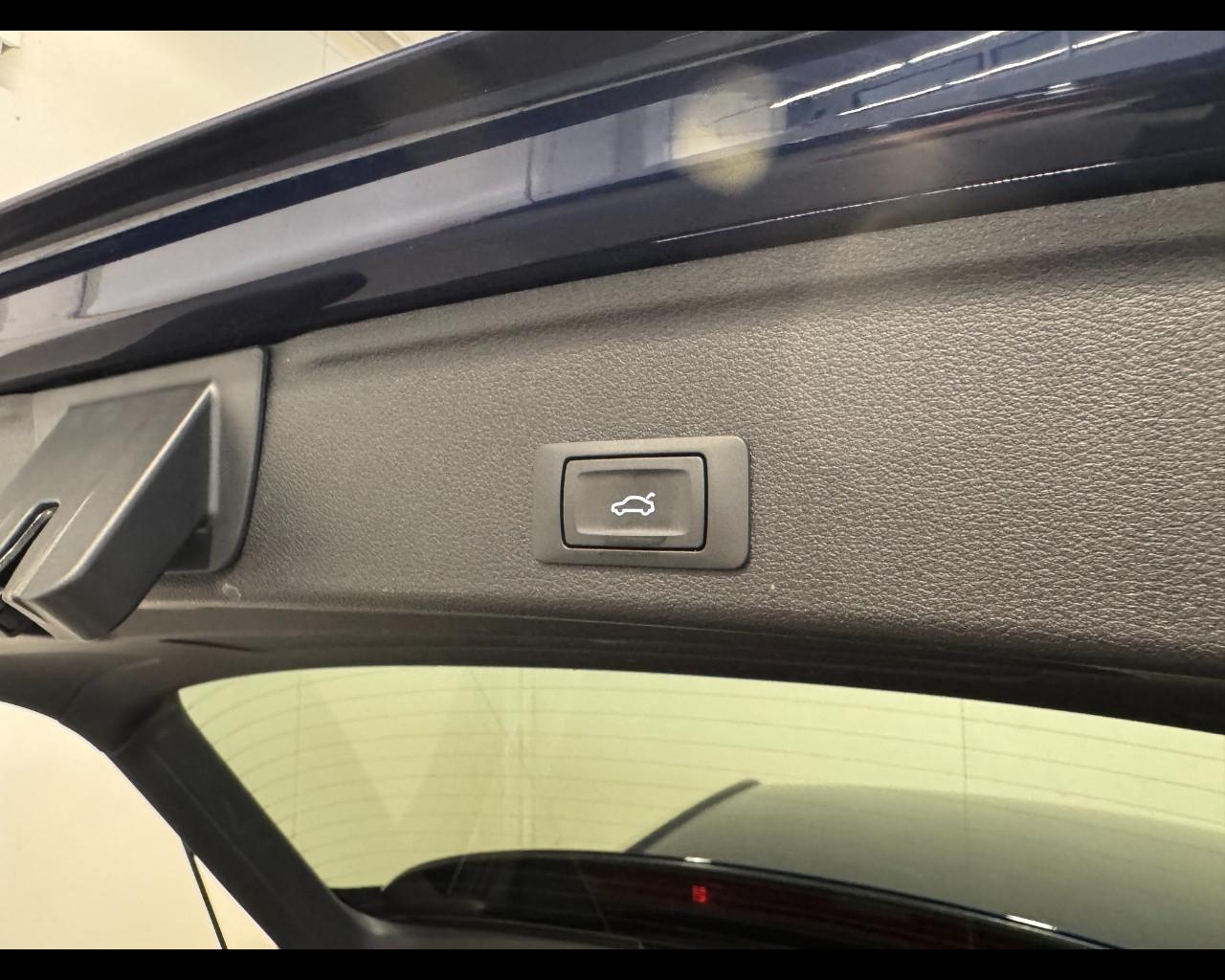 AUDI A4 AVANT 40 TDI MHEV QUATTRO S-TRONIC S LINE EDITION