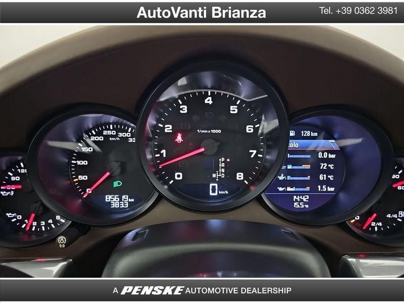 Porsche 911 911 Coupe 3.0 Carrera 4