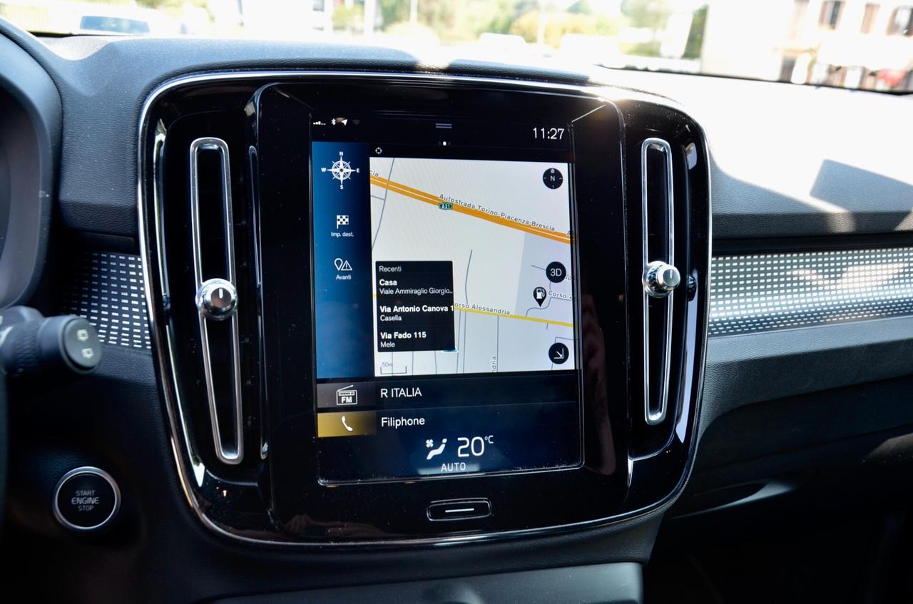 VOLVO XC40 2.0 d4 R-DESIGN AWD 190cv GEARTRONIC, EURO 6D, UFF ITALIANA, SERVICE DIMOSTRABILI, FULL LED, RETROCAMERA, APPLE ANDROID, PERMUTE