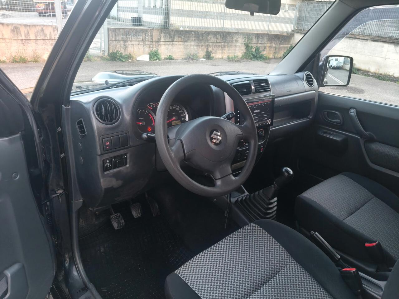 Suzuki Jimny 1.5 DDiS 4WD 06 SOLO 146.000 KM