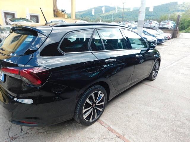 Fiat Tipo 1.6 Mjt S&S SW Lounge