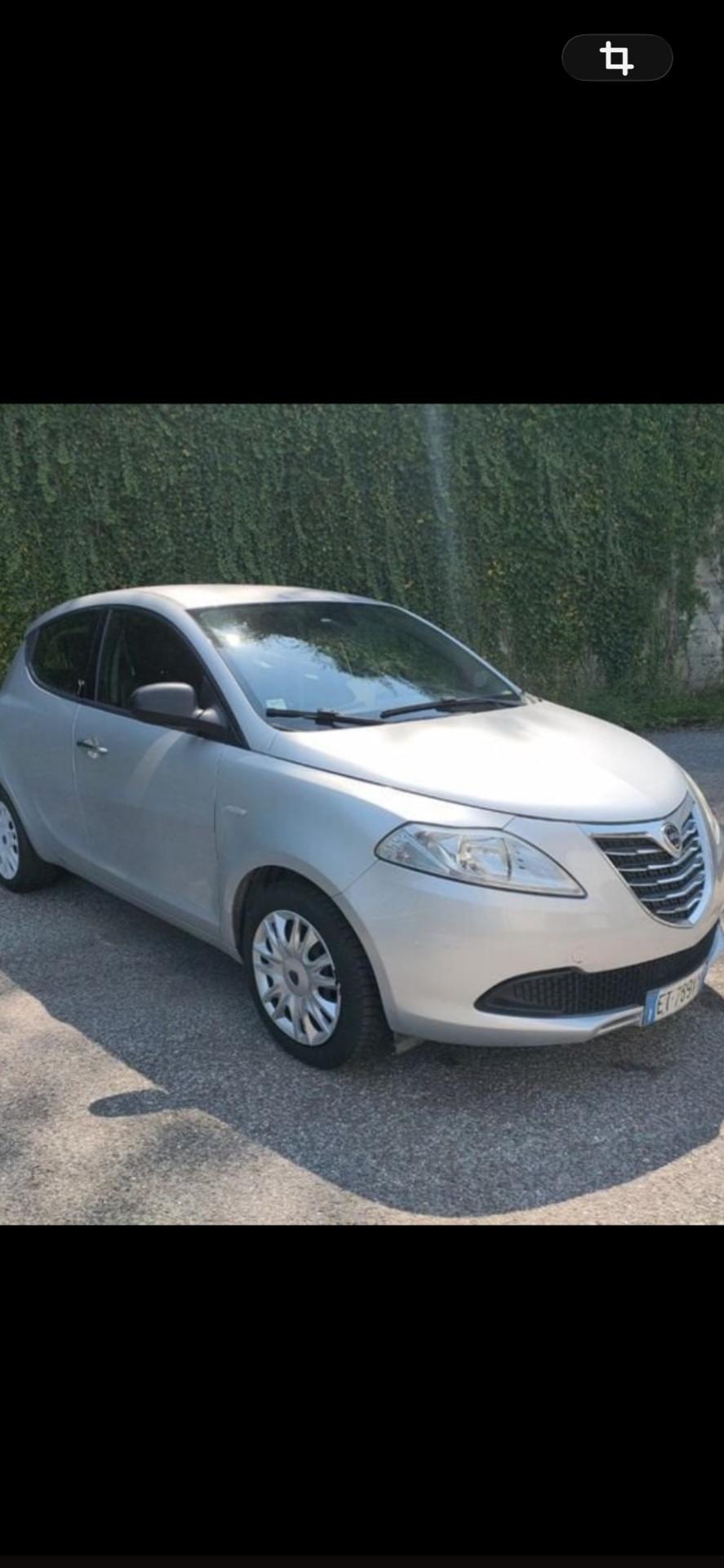 Lancia Ypsilon 1.2 69 CV 5 porte GPL Ecochic Elefantino NEOPATENTATI