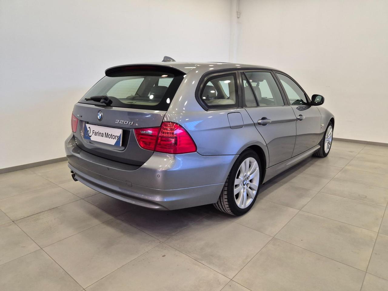 BMW 320 d Touring xdrive Futura - Sens. Park. - Tetto