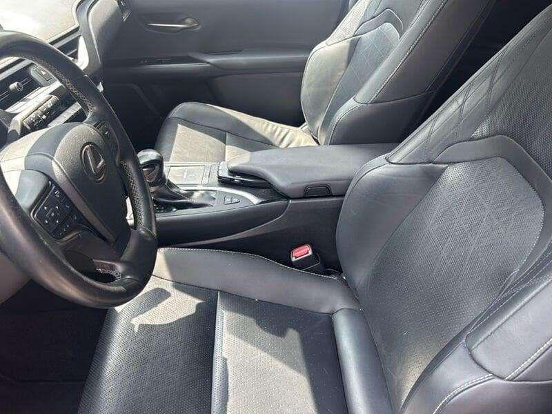 Lexus UX Hybrid Midnight Edition 4WD MY22