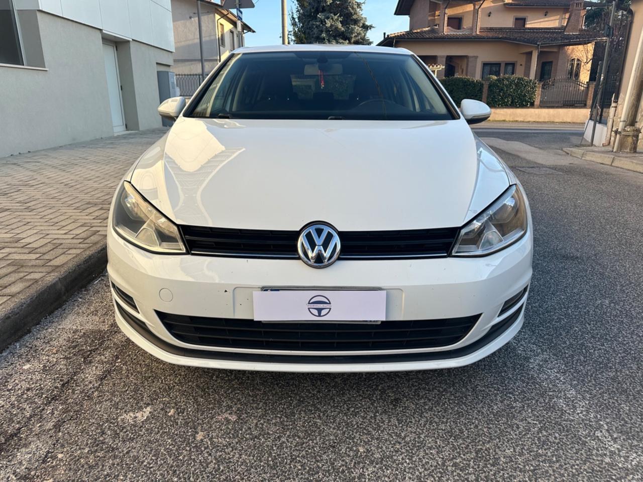 Volkswagen Golf 2.0 TDI 5p. Highline BlueMotion Technology