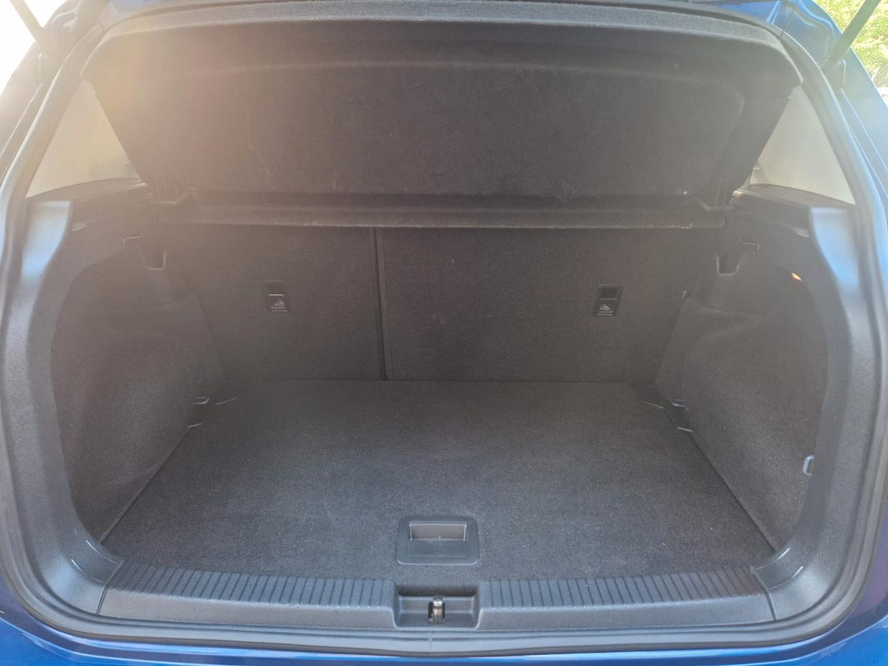 Volkswagen T-Cross T SROSS 1.0 TSI DFG Style