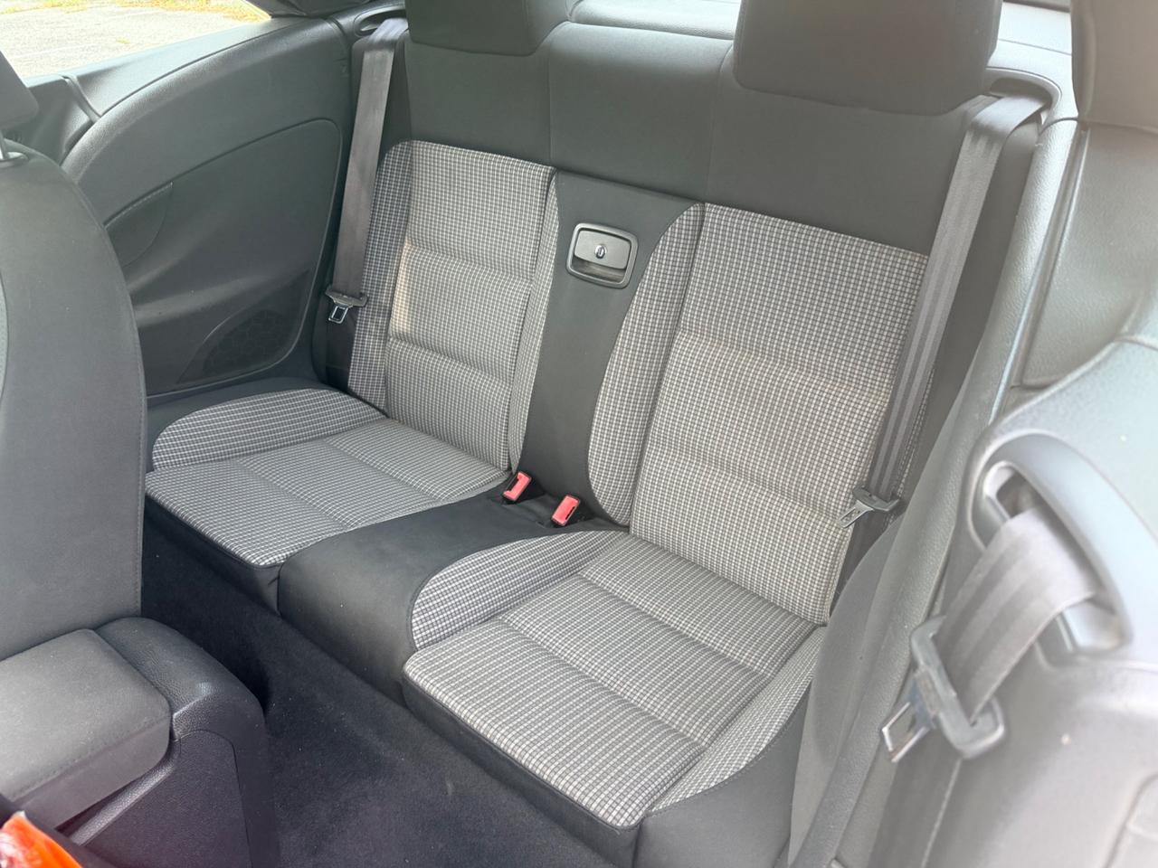 VW Eos 2.0 TDI 140cv Cabrio