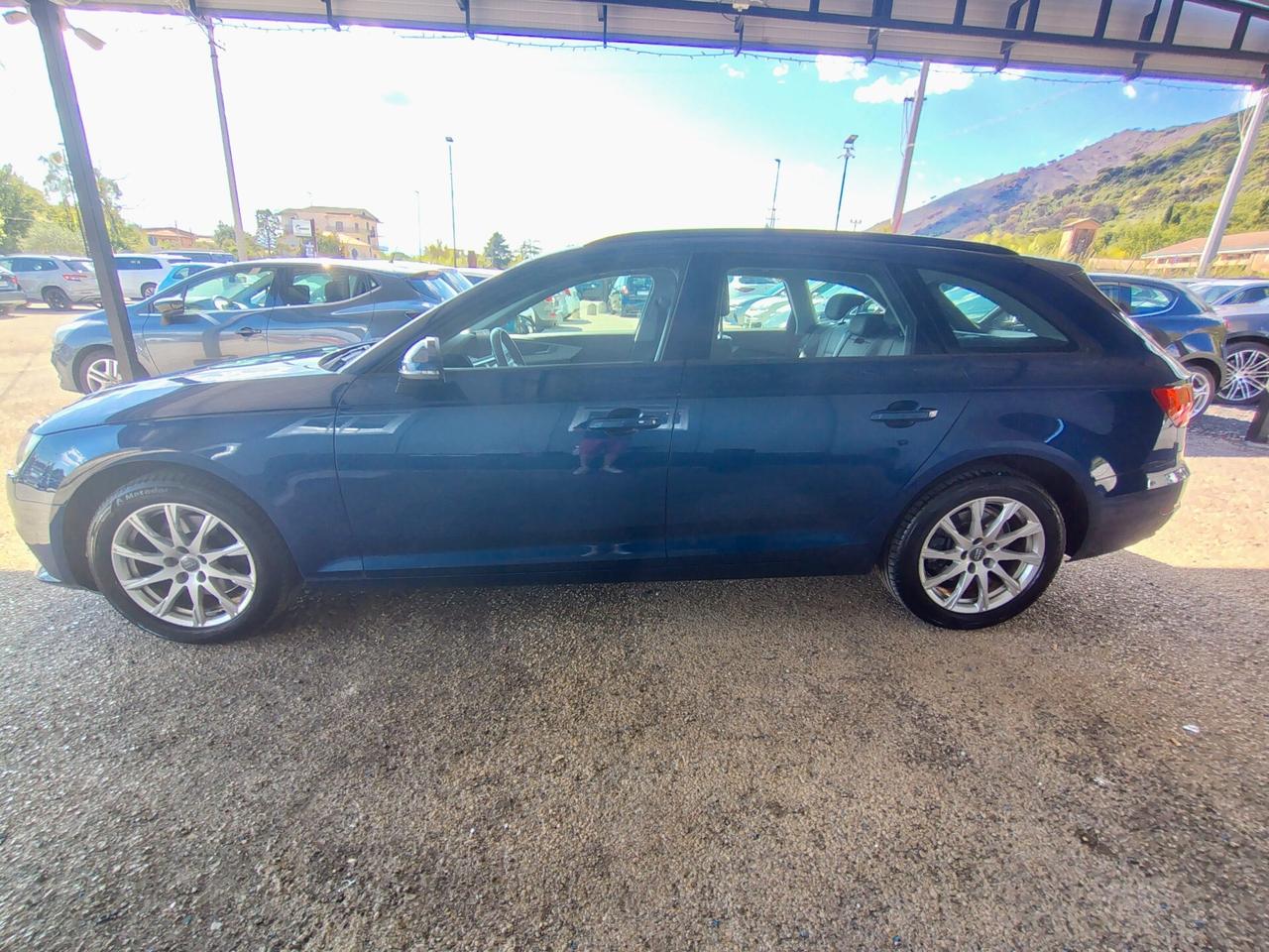 Audi A4 2.0 TDI 150 CV ultra S tronic Sport