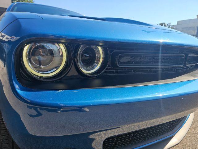 DODGE Challenger 3.6L V6 AT8 SXT AWD Blacktop