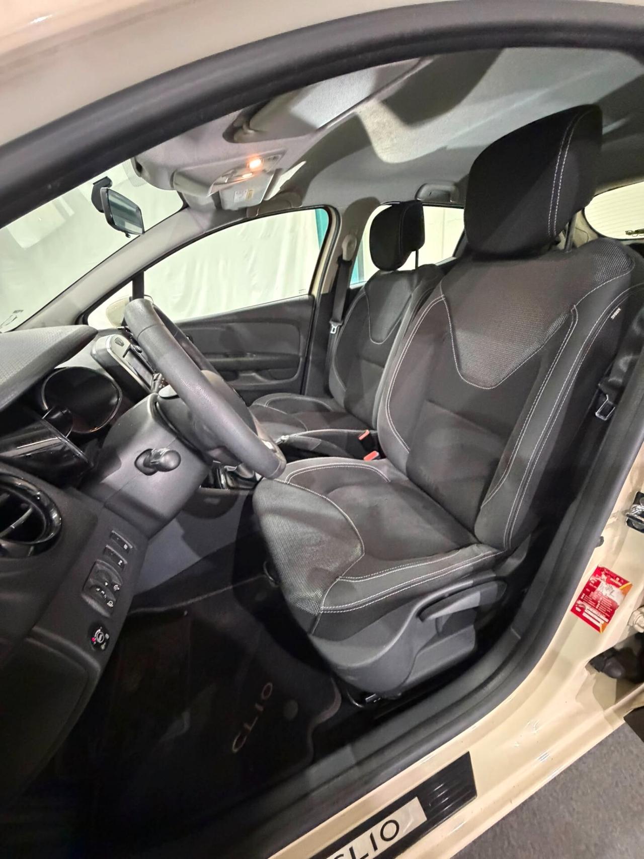 Renault Clio Sporter TCe 120CV EDC Start&Stop Energy Intens