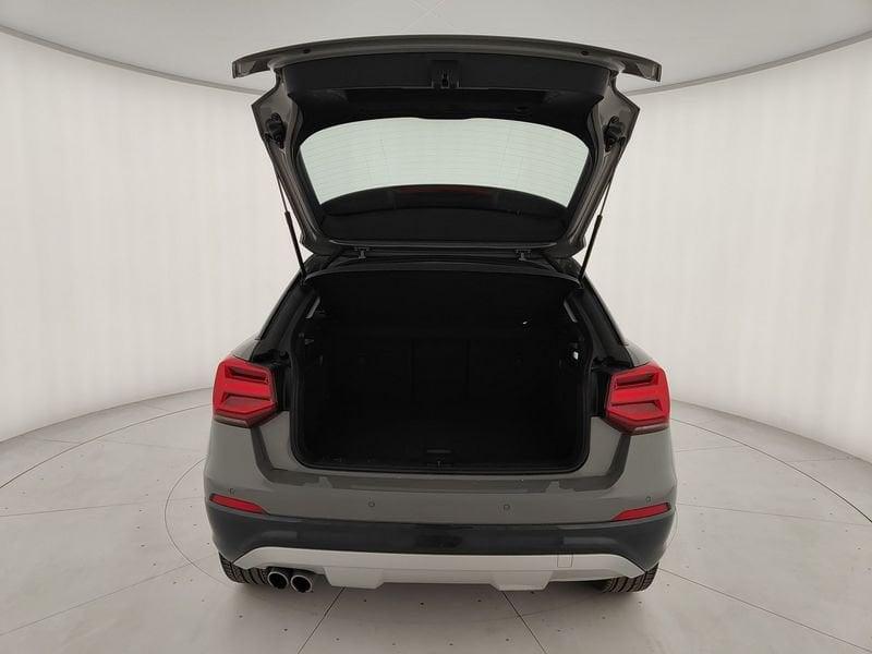 Audi Q2 35 TDI 150cv. Admired
