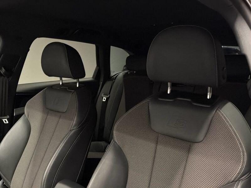 Audi A4 AVANT 40 TDI QUATTRO S TRONIC S LINE