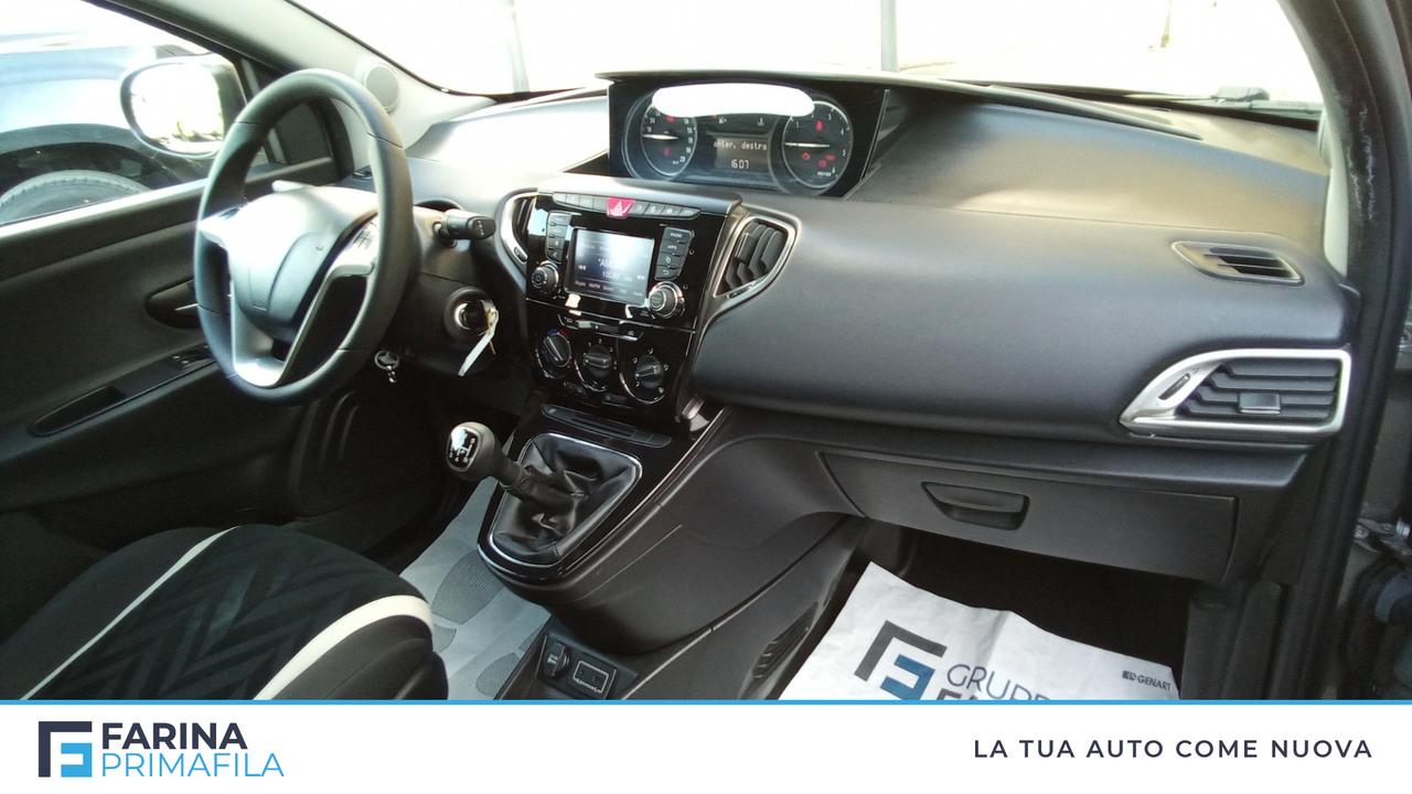 LANCIA Ypsilon III 2015 - Ypsilon 1.3 mjt Silver s&s 95cv