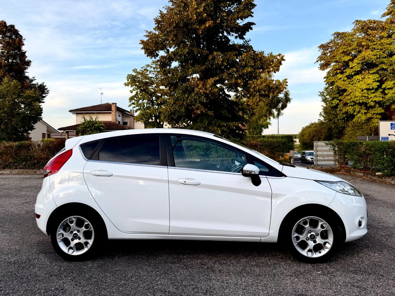 Ford Fiesta 1.4 5 porte Bz.- GPL Titanium