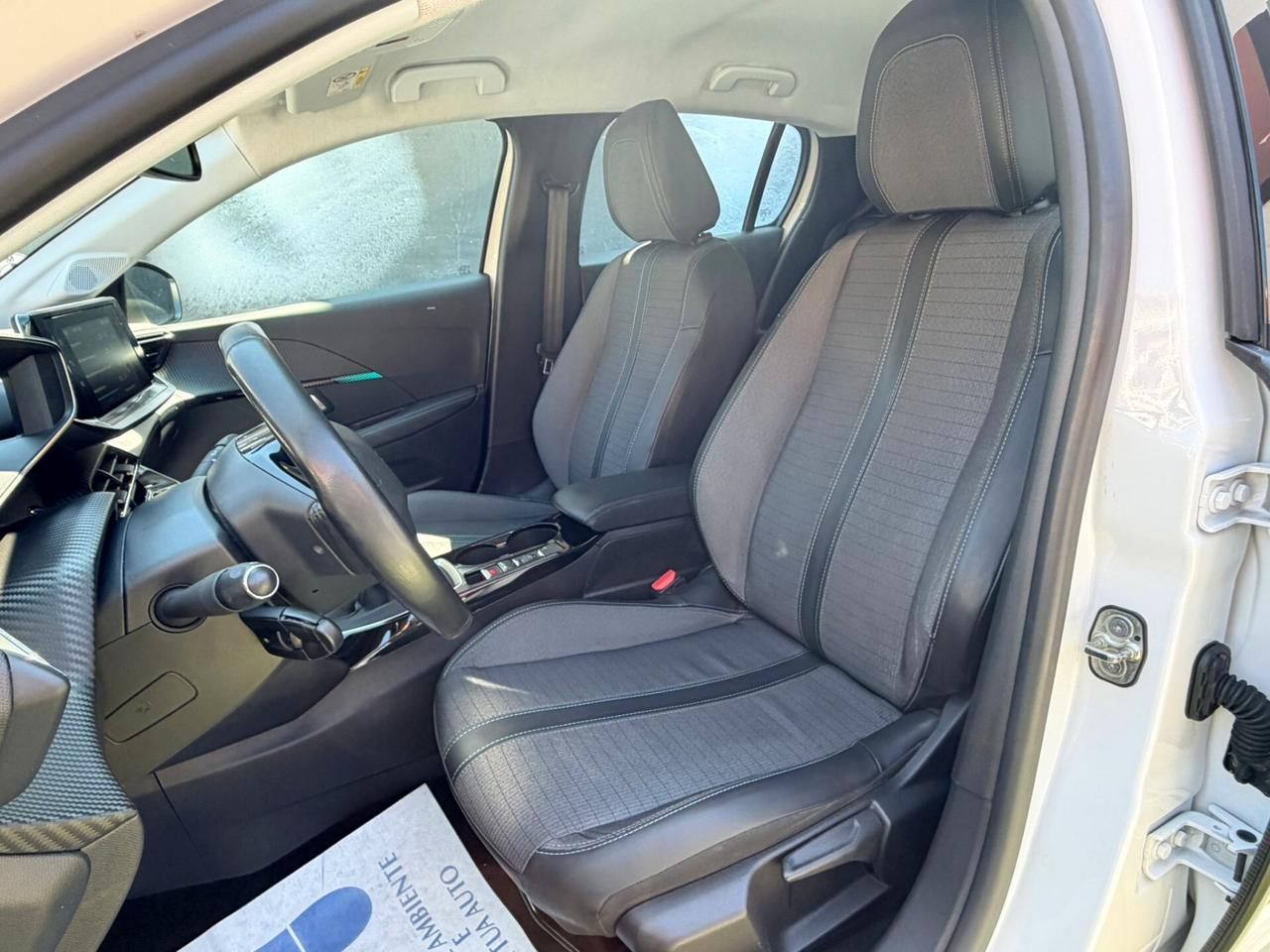 Peugeot 208 BlueHDi 100 Stop&Start 5 porte Allure