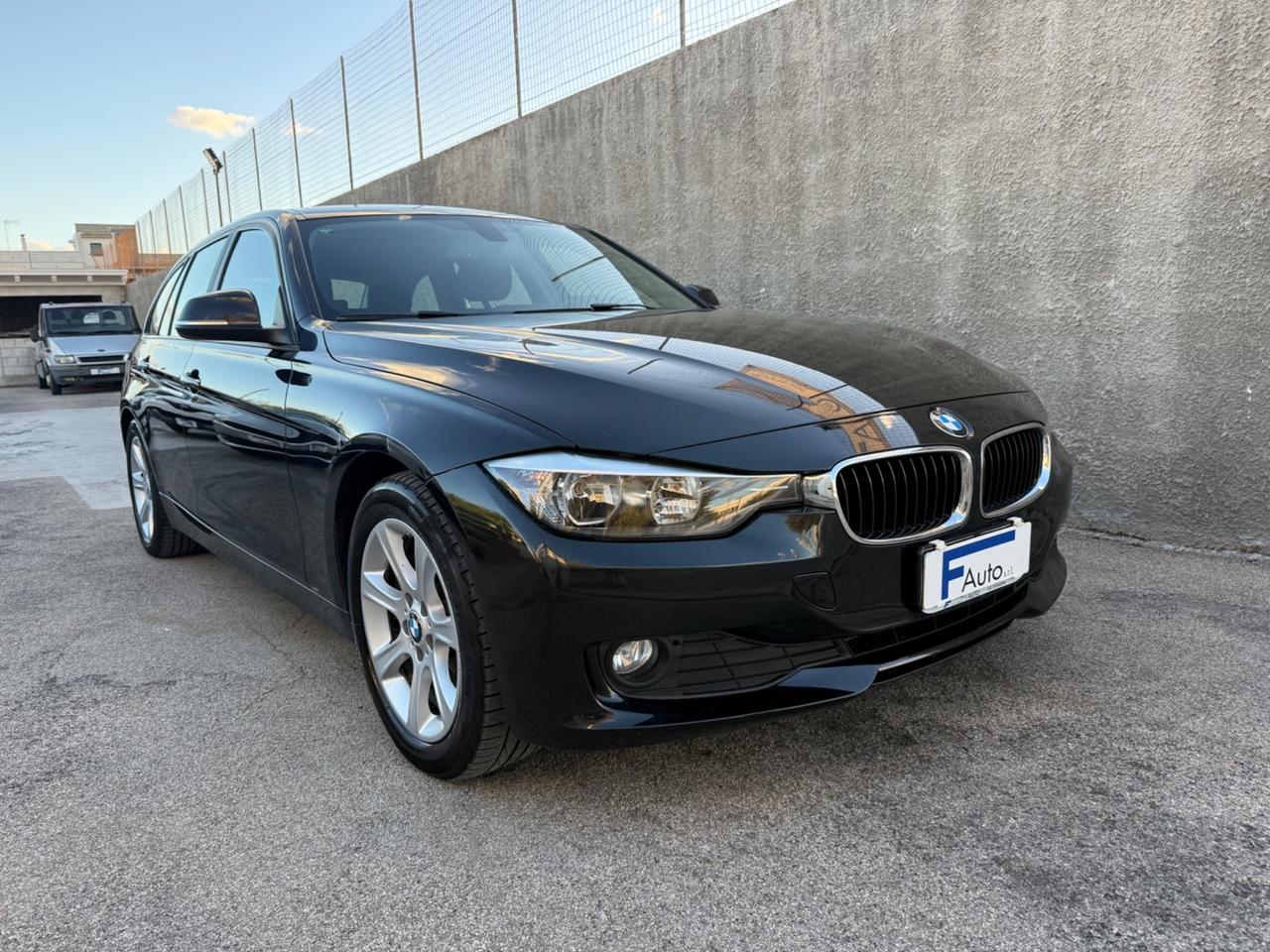 Bmw 316d Touring Sport,Bluetooth,Climatronic bizona,Navi,ecc.