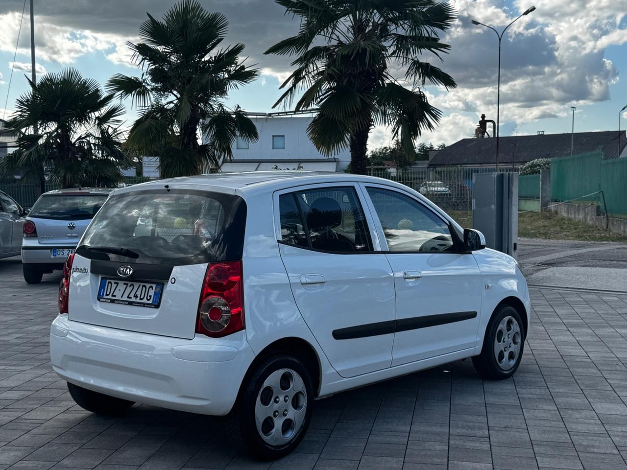 Kia Picanto 2009 ok neopatentati