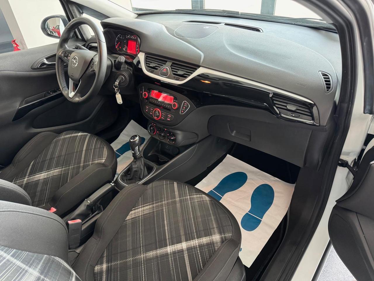 Opel Corsa 5 Porte 5P GPL Tech 90 cv Bicolor Cruise Bluetooth