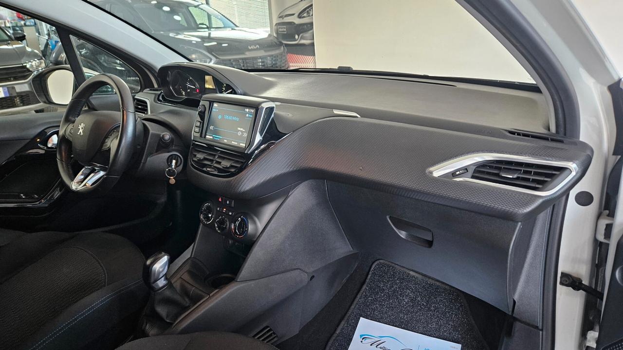 Peugeot 208 BlueHDi 100 S&S 5 porte Allure