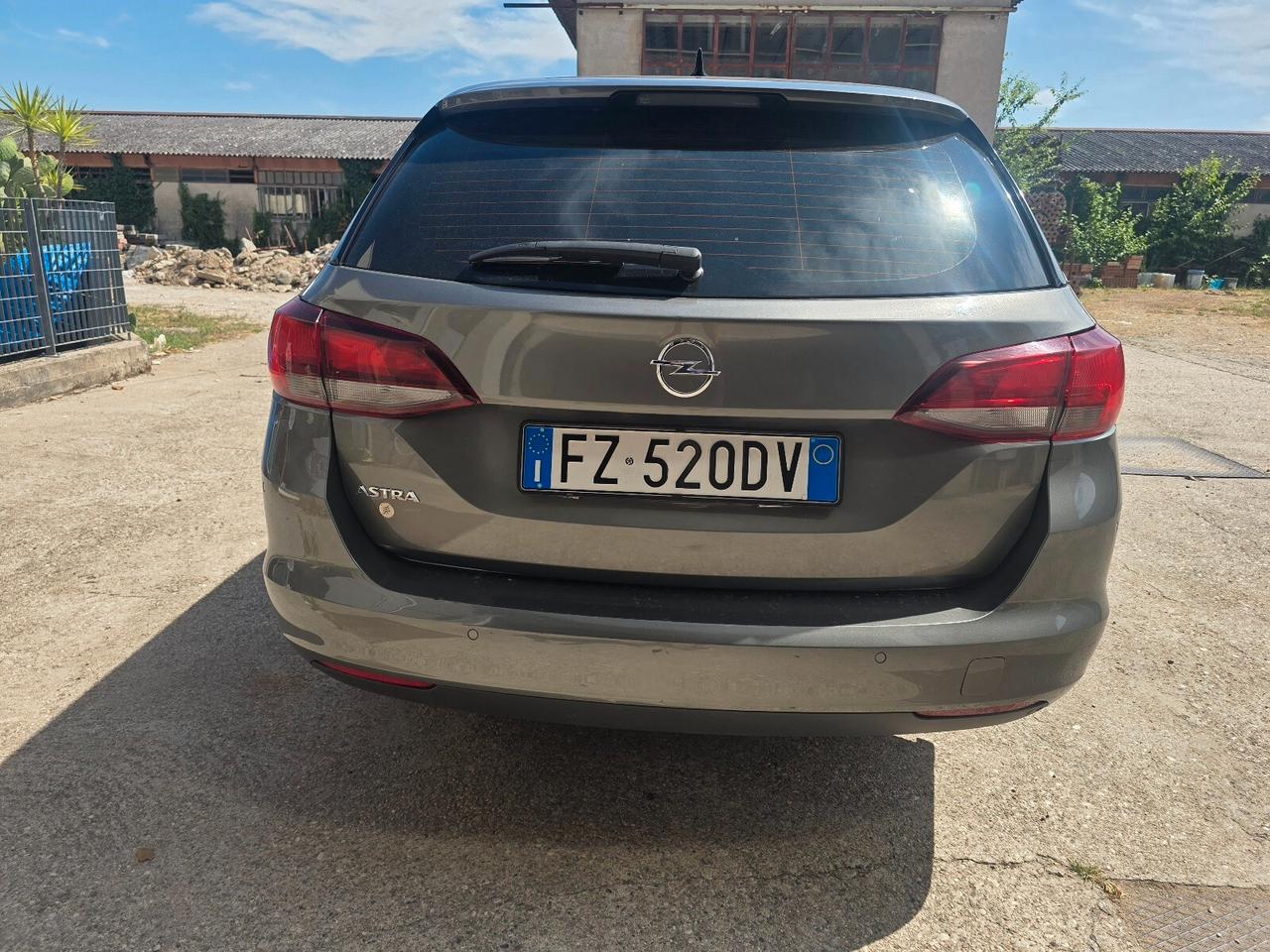 Opel Astra 1.6 CDTi 136CV aut. Sports Tourer Dynamic