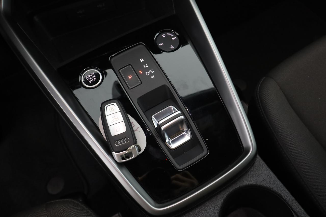 AUDI A3 4ª serie A3 SPB 30 TDI S tronic Business Advanced