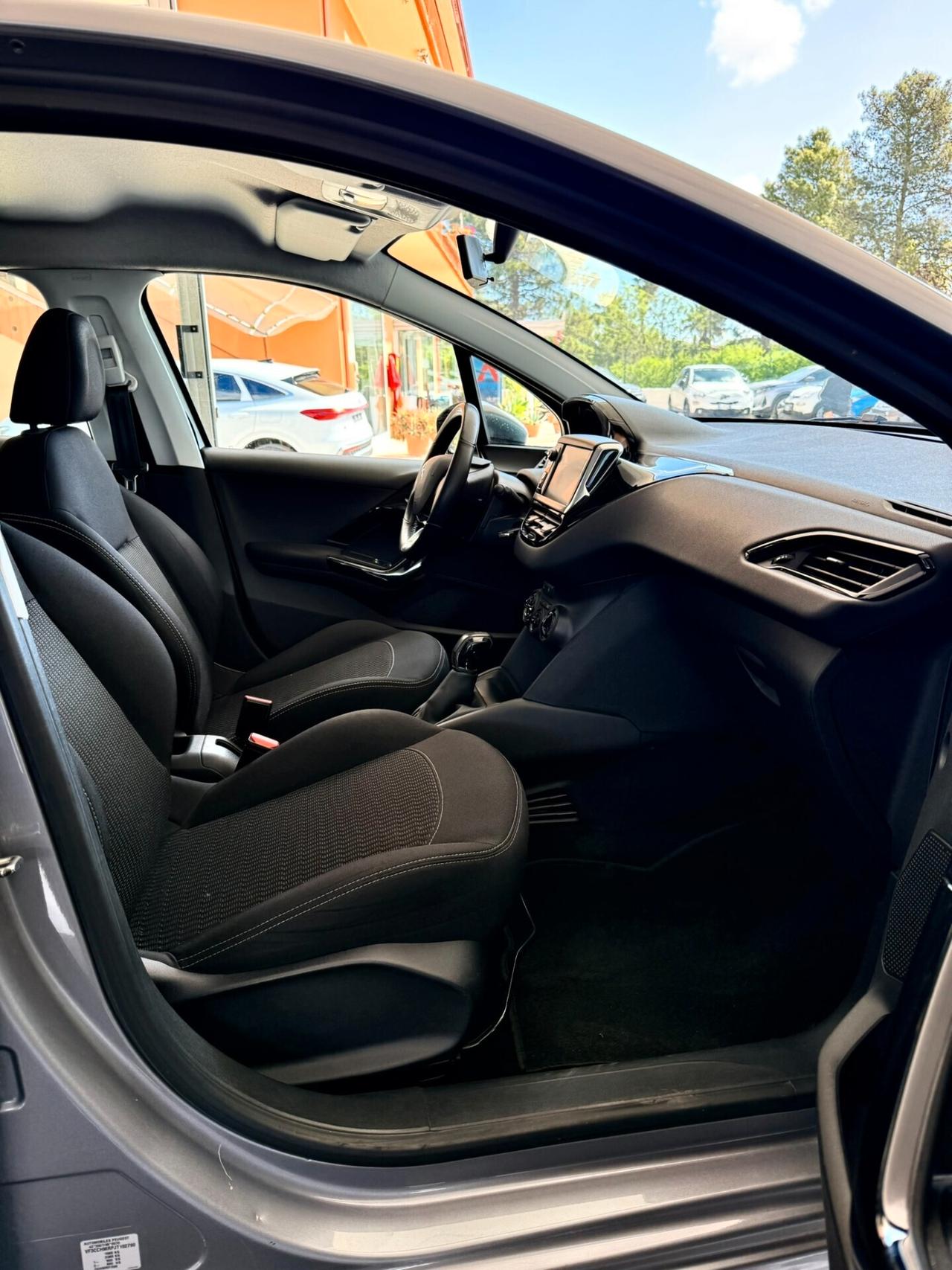 Peugeot 208 PureTech 82 Stop&Start 5 porte Active