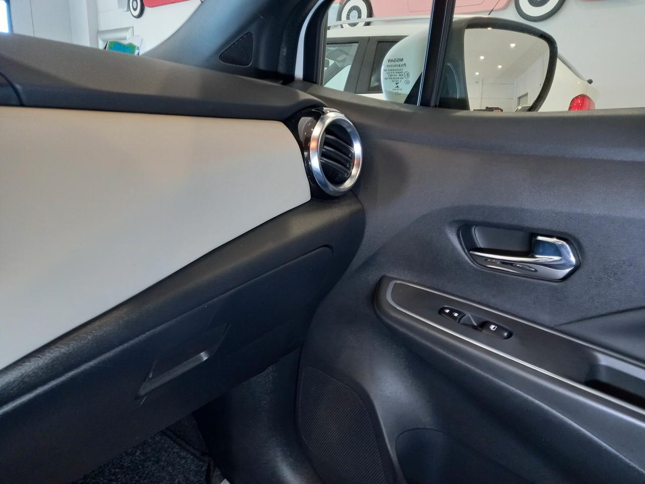 Nissan Micra IG-T 100 5 porte Tekna